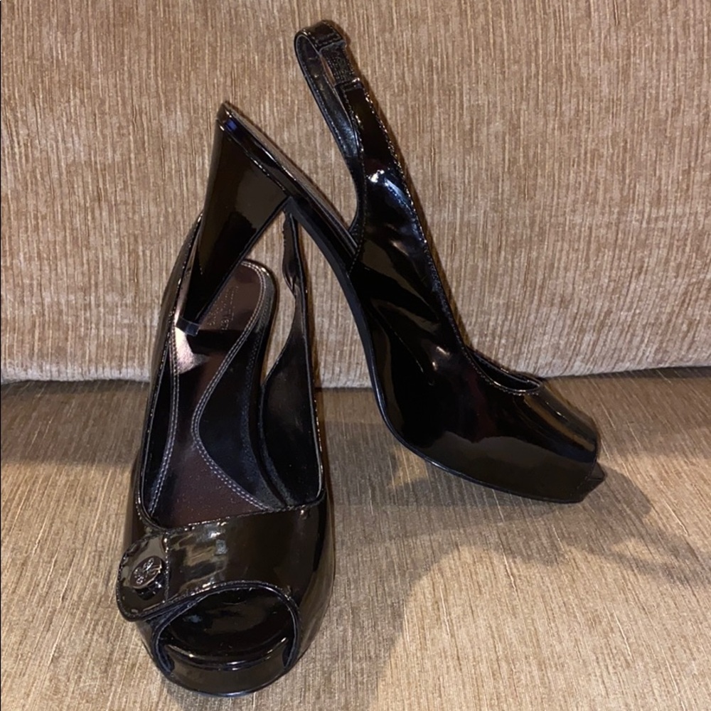 Vera Wang 8.5 Black High Heel Peep Toe Pump